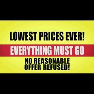 All bags 50% off today until the 26th... Add to bundle and I'll send an offer!!!